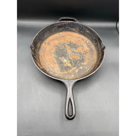 Lodge 10SK Cast Iron Skillet 12"Frying Pan-Double Handle Pour– USA #53 - Picture 4 of 7
